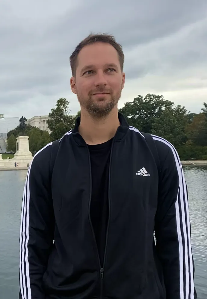 Tim, o programador por trás do P2P Dash